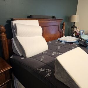Premium White and Gray Wedge Pillow Set